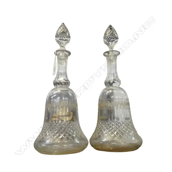 PR OF CUT CRYSTAL DECANTERS WITH BLOWN STOPPERS H.340mm