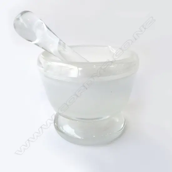 GLASS MORTAR & PESTLE
