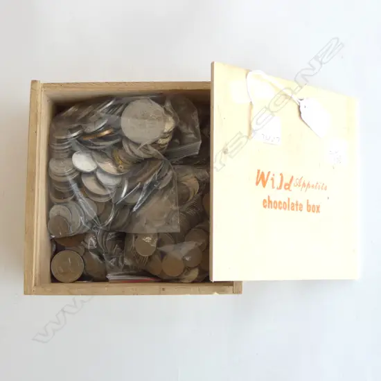 3KG ASST. WORLD COINS