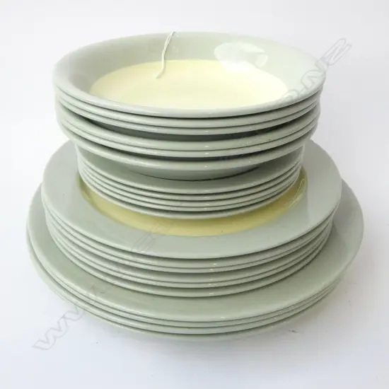 21 PCES. SPODE 'MEADOW SWEET' DINNER CHINA (SOME SMALL CHIPS)