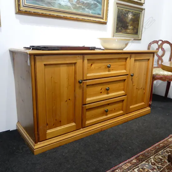 PINE SIDEBOARD 1560x505x800mm