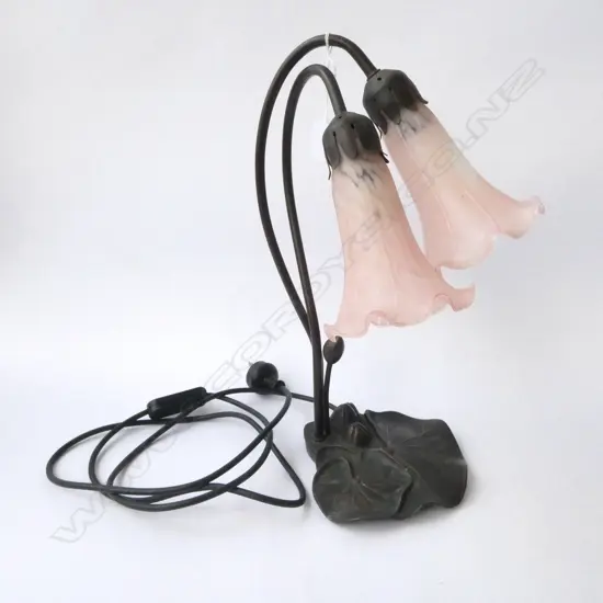 ART NOUVEAU STYLE RED LILY LAMP H.400mm