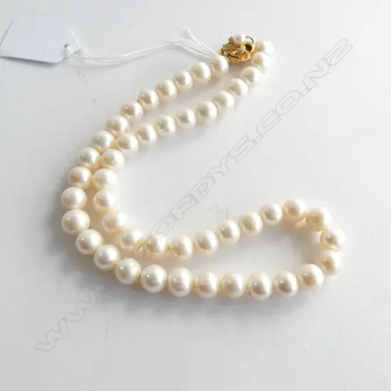 FRESHWATER PEARL 10/11mm  NECKLACE WITH 9CT GOLD CLASP L.470mm 3.32gm