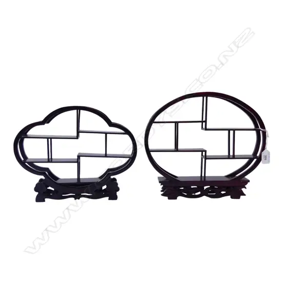 2 CHINESE DISPLAY STANDS 310x50x270mm