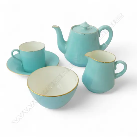 SHELLEY CHINA BACHELOR TEASET TURQUOISE COLOUR TEAPOT H100MM