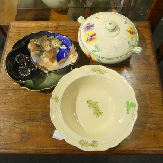 ROYAL DOULTON 'BINYON' BOWL, CARLTON WARE 'VERT ROYALE' LOBED DISH, TUREEN & 2 OTHERS