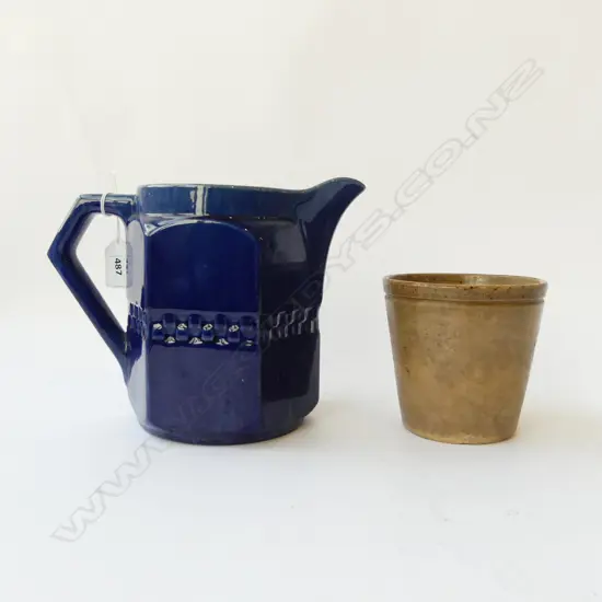 MILTON DRIPPING JAR & TEMUKA JUG (BLUE)