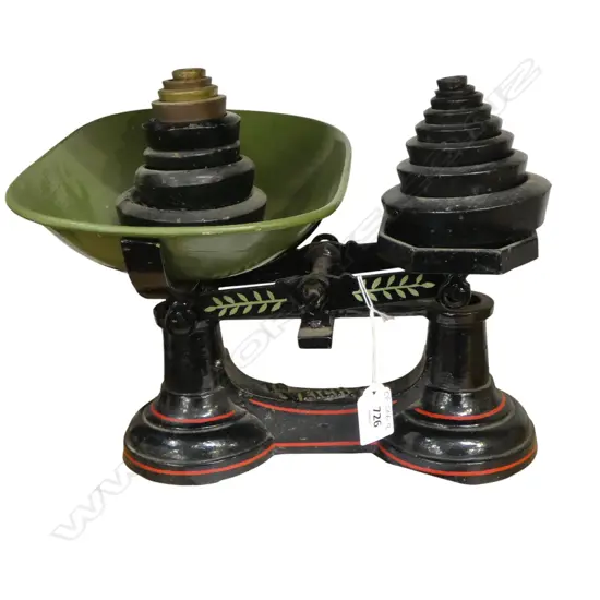 VICTORIAN SCALE 'TO WEIGH 71b' REPUTABLY FROM WAKEFIELD WEST-YORKSHIRE 1876-1948 