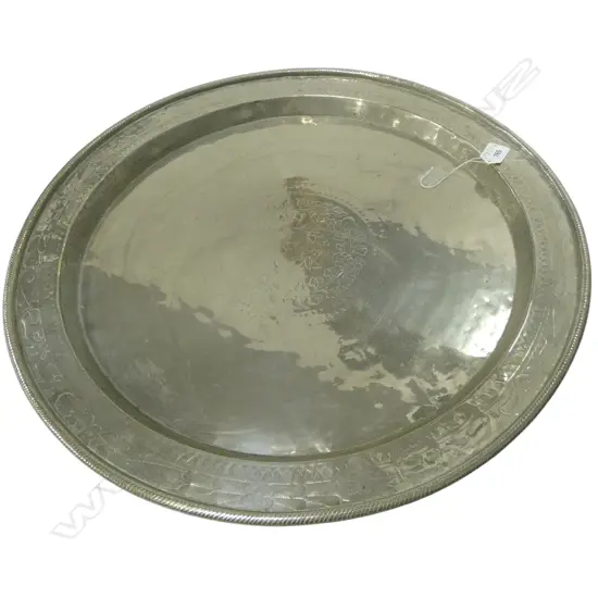 LG INDIAN SILVER CIRCULAR TRAY, ELEPHANT MOTIF TO THE CENTRE, Dia .500mm 