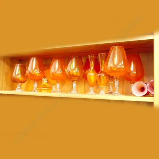 15 PCES ORANGE ART GLASS H.250mm