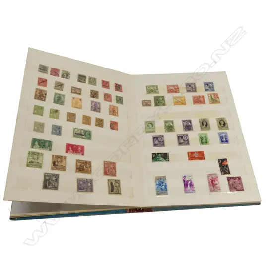 PRE-60s WORLD STAMP ALBUM