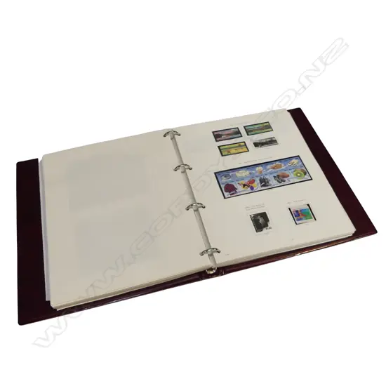 Stanley Gibbons ALBUM NZ STAMPS mainly mint 1985 to 1998 in mounts. Fairly complete 