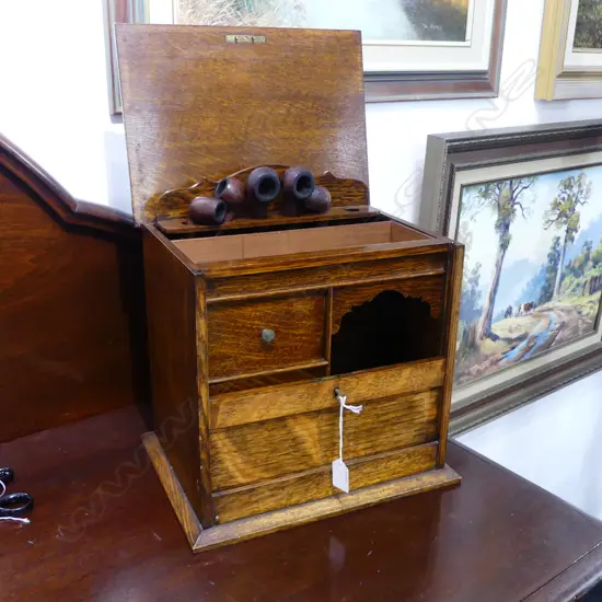 OAK SMOKERS CABINET 305x235x310mm with key + 5 pipes 