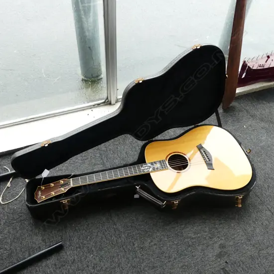 TAYLOR ACOUSTIC GUITAR, 25th ANNIVERSARY No.149 of 500, Model XXV.DR, 18/10/1999, in travel case, excellent condition