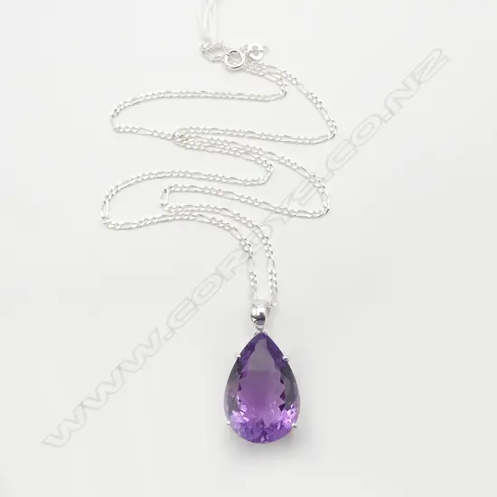 SILVER SET AMETHYST PENDANT on SILVER CHAIN