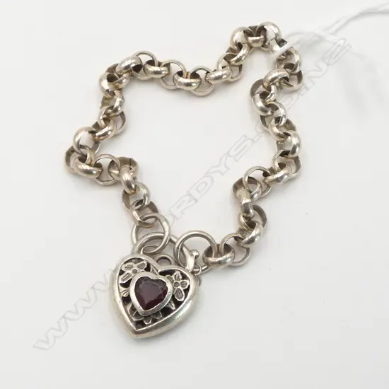 STG SILVER BRACELET with heart clasp 20gms STONE A/F