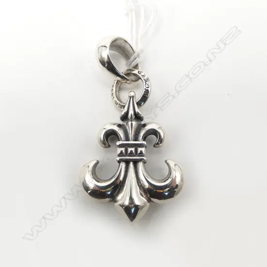 'CHROME HEARTS' 925 SILVER FLEUR-DE-LIS PENDANT, H.50mm  18.4gms