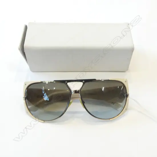 PR VINTAGE CHRISTIAN DIOR SUNGLASSES
