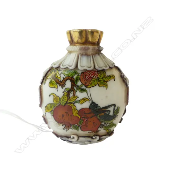 CHINESE SNUFF BOTTLE, QIANLONG MARK H.55mm