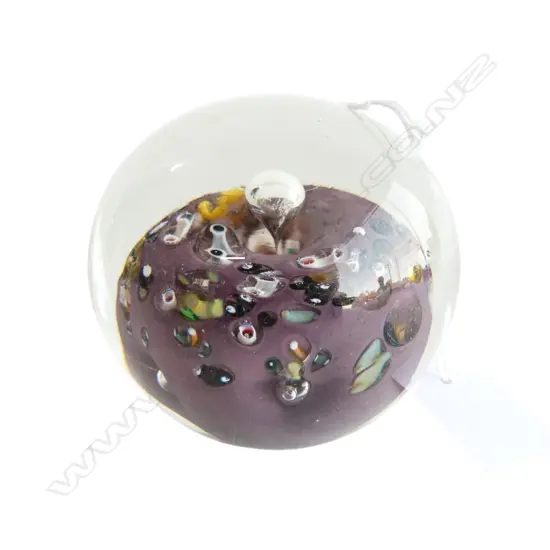 ART GLASS PAPERWEIGHT H.75mm, SIGNED