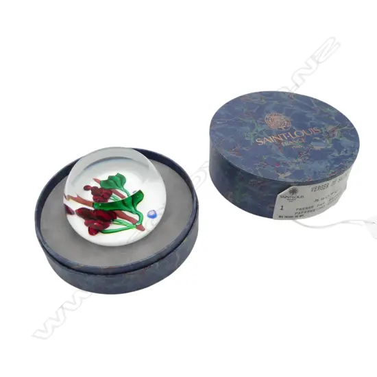 BOXED SAINT LOUIS PAPER WEIGHT 'CURRANTS' H.50mm