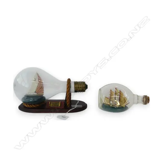 'CERAMCO N.Z.' SHIP IN A BULB W.250mm + SMALLER