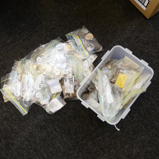 ASST. COINS; NZ & WORLD