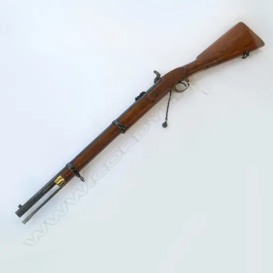 *Firearms License required* REPRODUCTION 1861 2 band ENFIELD PARKER HALE LTD RIFLE mahog. stock. brass fittings L.1020mm