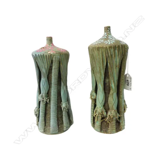 TWO KEUM SUN LEE NIKAU VASES, H.220mm