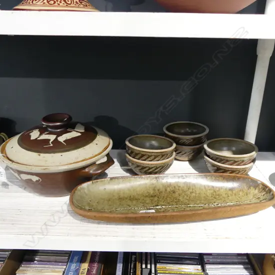 LARGE IAN FIRTH STUDIO POTTERY CASSEROLE Dia.260mm & DISH + 6 BARRY BALL BOWLS Dia.130mm