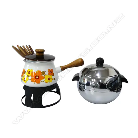 PENGUIN ICE BUCKET; WEST BEND USA H.190mm + FONDUE SET