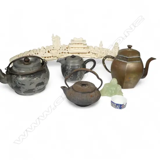 COLLECTION ORIENTAL TEAPOTS FAUX IVORY JADE BUDDHA L90 ETC