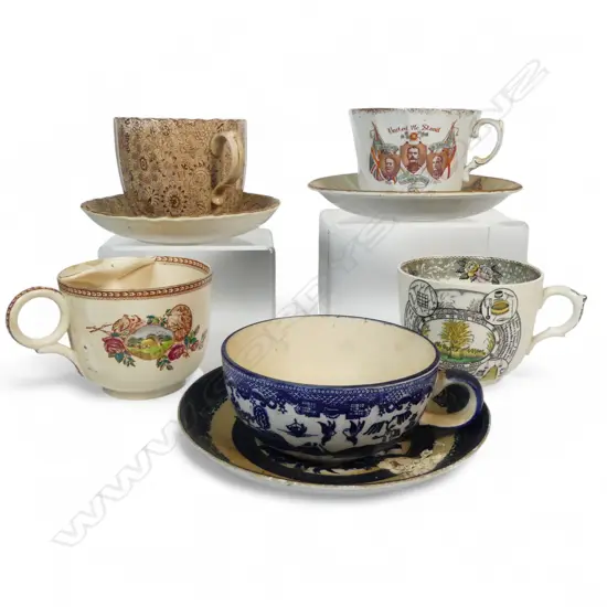 3 GIANT C/SS & 2 GIANT CUPS