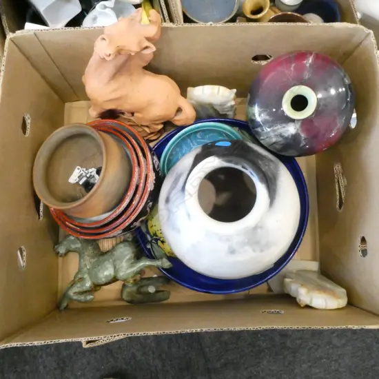 ASST. CERAMICS; HORSES ETC