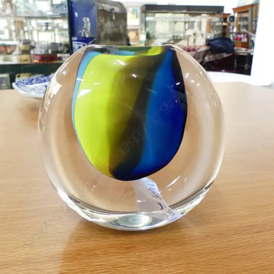 HOGLUND ART GLASS VASE H.120mm