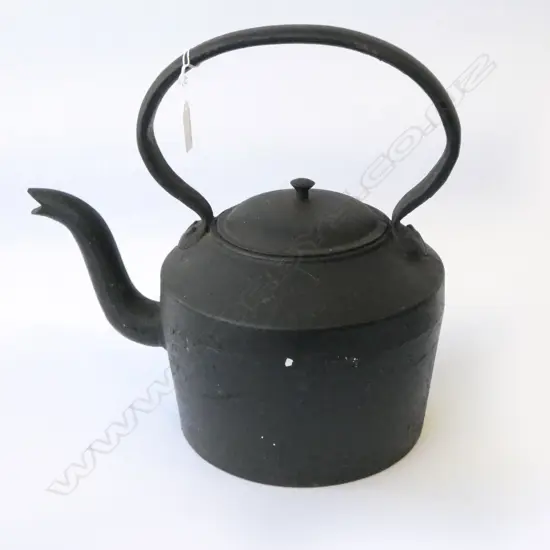 HEAVY CAST IRON TEAPOT H.340mm