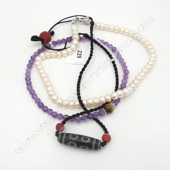 3 NECKLACES; PEARL, AMETHYST, OTHER