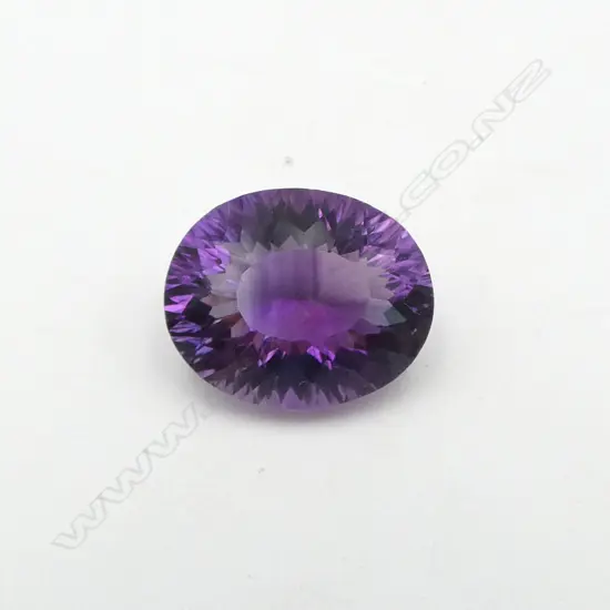 OVAL CUT BOLIVIAN AMETHYST, 17.54gm