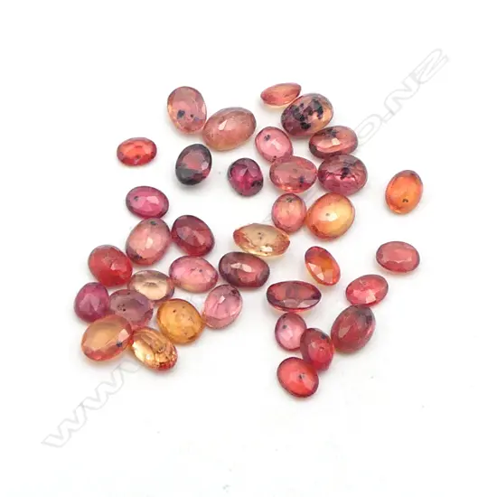 FACET CUT ORANGE/RED SAPPHIRES, 10ct