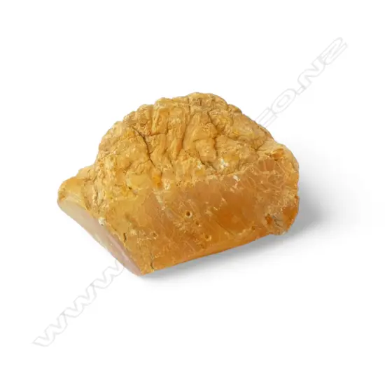 HONEY TONED KAURI GUM PIECE 165 X 105 X 70mm