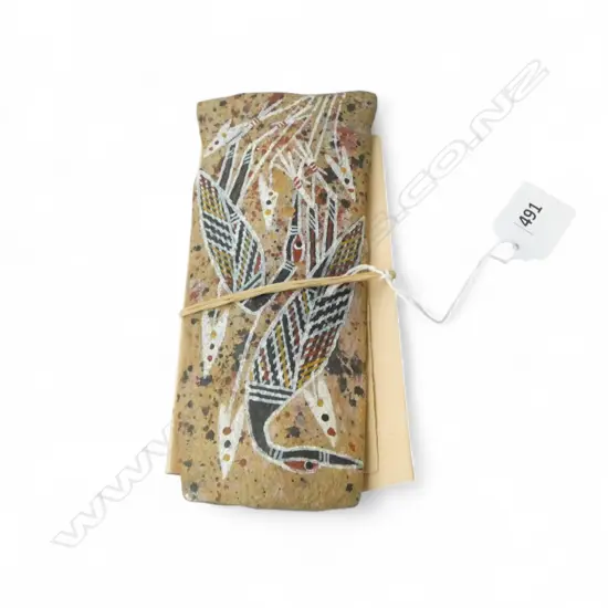 'TOTEMIC BIRDS' ROCK PAINTED BY LARRAKIA SALTWATER PEOPLE C.1970s FAR NORTH AUSTRALIA w. OWNERS NOTE L.165mm