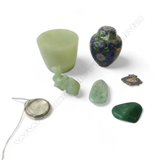 4 PCES JADE, CLOISONNE JAR H.70mm, STG SILVER BROOCH & PENDANT