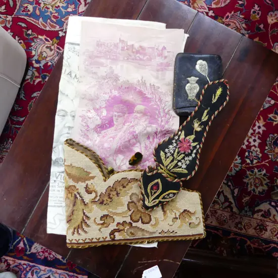 4PCS ANTIQUE LINEN & EMROIDERY & JAPANESE MEIJI PERIOD CARD CASE