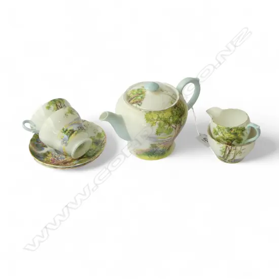 SHELLEY CHINA 3PC TEASET & 2 C/SS FOREST PAT