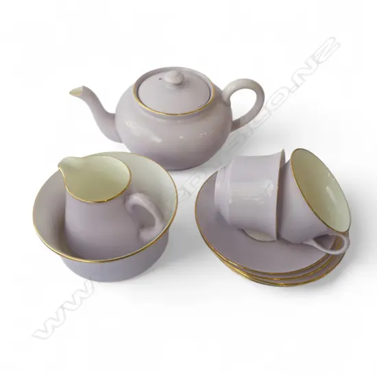 SHELLEY CHINA 3 PC TEASET 2CSPS MAUVE COLOURWAY