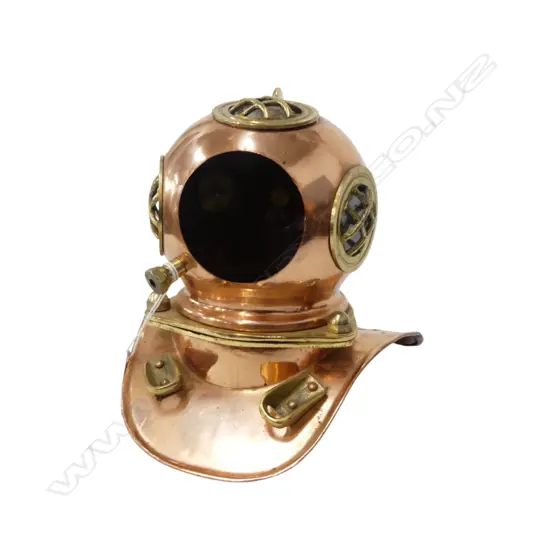 MINI REPRODUCTION DIVER'S HELMET missing front plate H.170mm DENTED