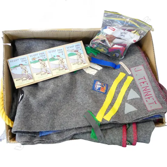 SCOUT/CUB EPHEMERA INCL 2 BLANKETS + PATCHES ETC..