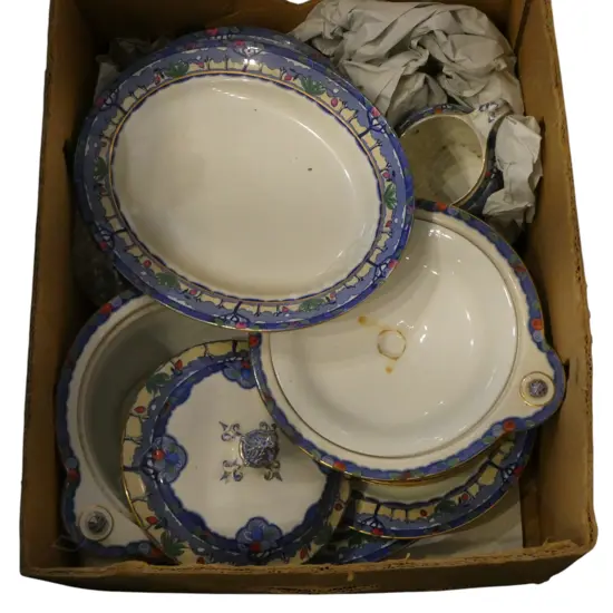 PART EDWARDIAN BURLIEGHWARE DINNER SERVICE 