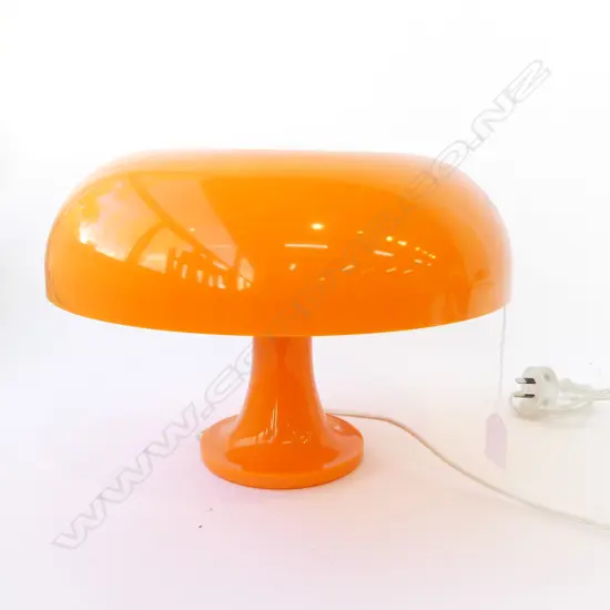 MID CENTURY STYLE ORANGE PLASTIC MUSHROOM LAMP WORKING H 230 MM