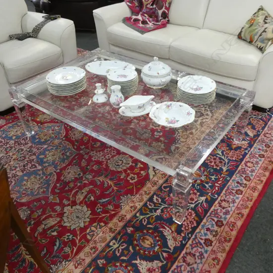 LG LUCITE COFFEE TABLE 1400x900x405mm